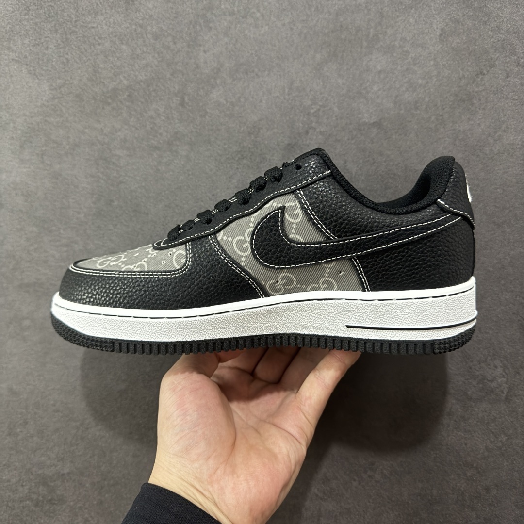 Nike Sneakers SH528347