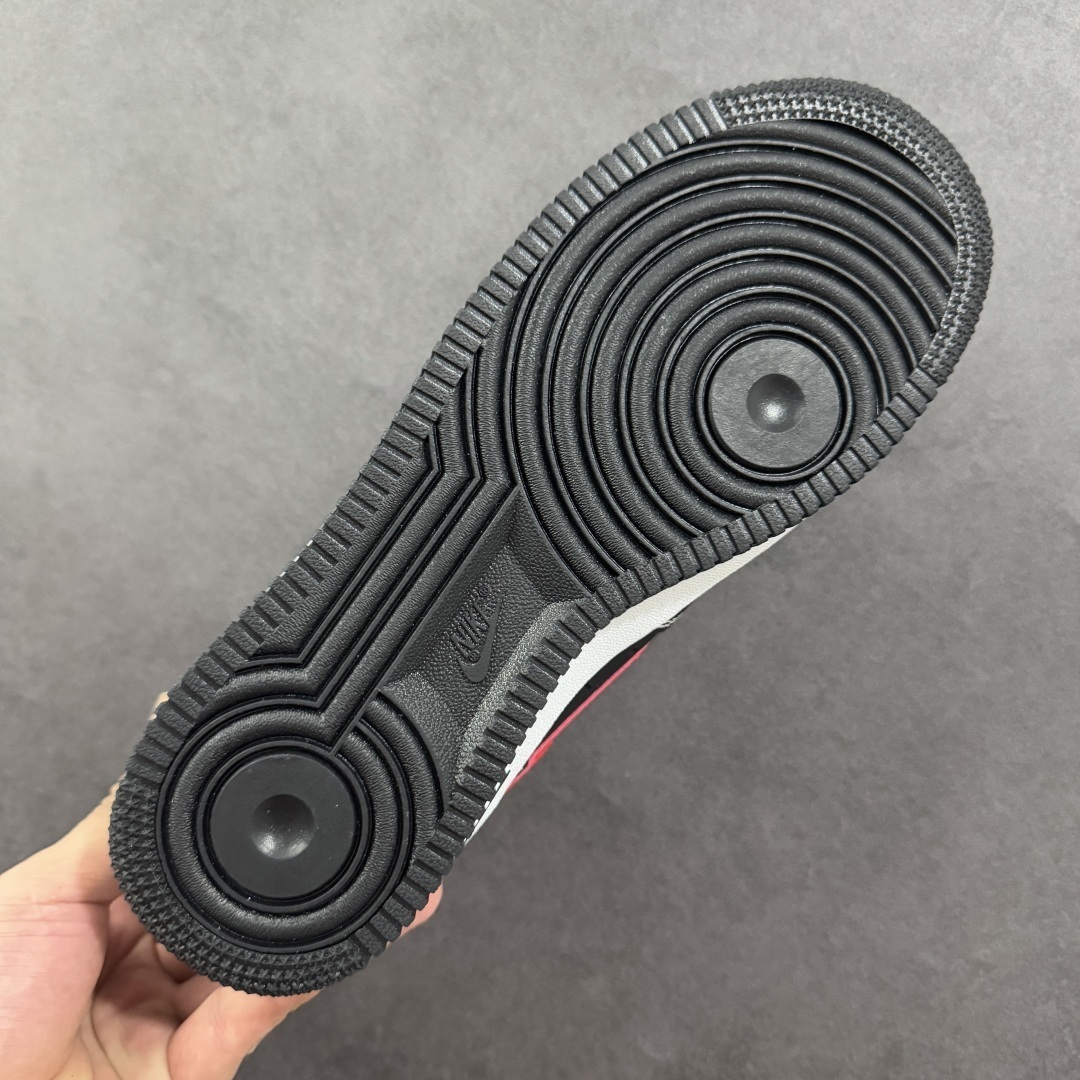 Nike Sneakers SH528349