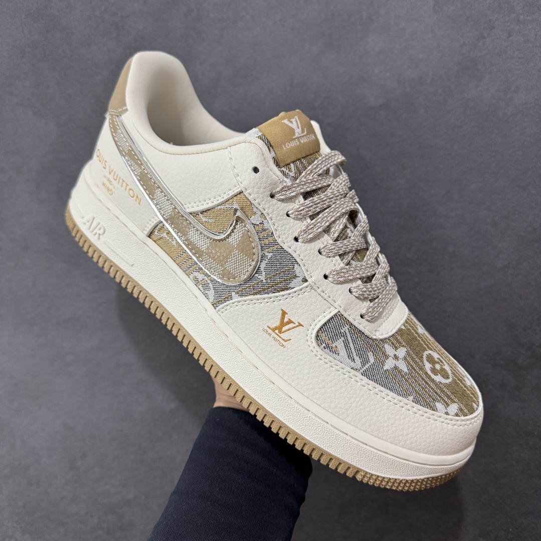 Nike Sneakers SH528330