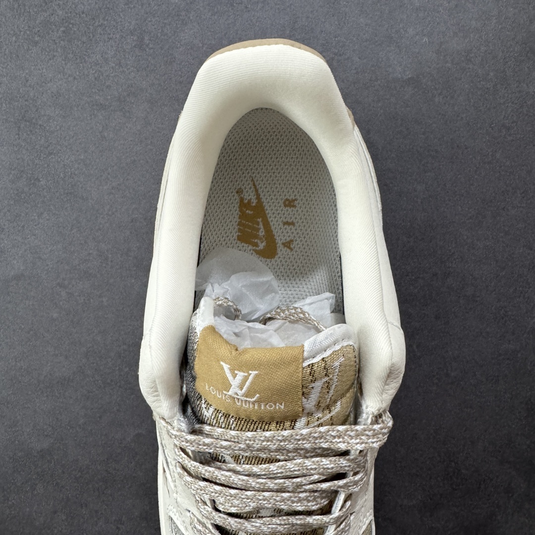 Nike Sneakers SH528330