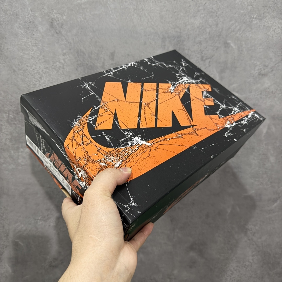 Nike Sneakers SH528397