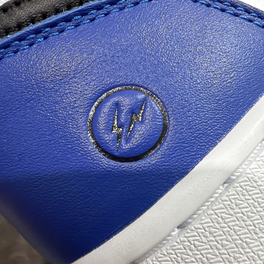 Nike Sneakers SH528401