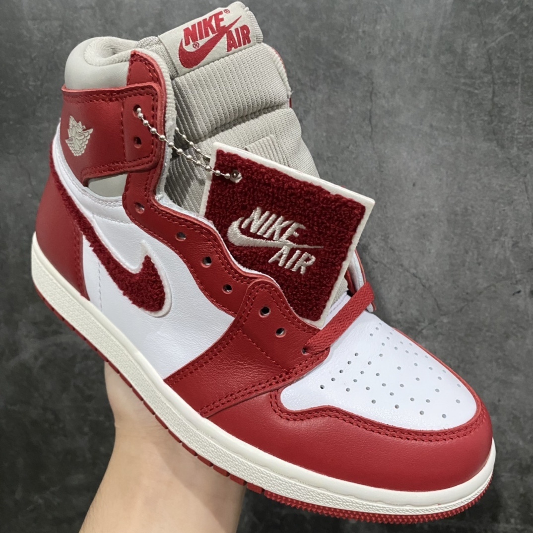 Nike Sneakers SH528405