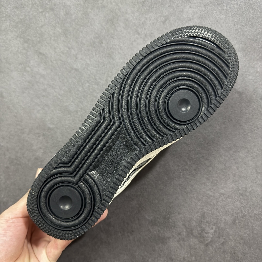 Nike Sneakers SH528336