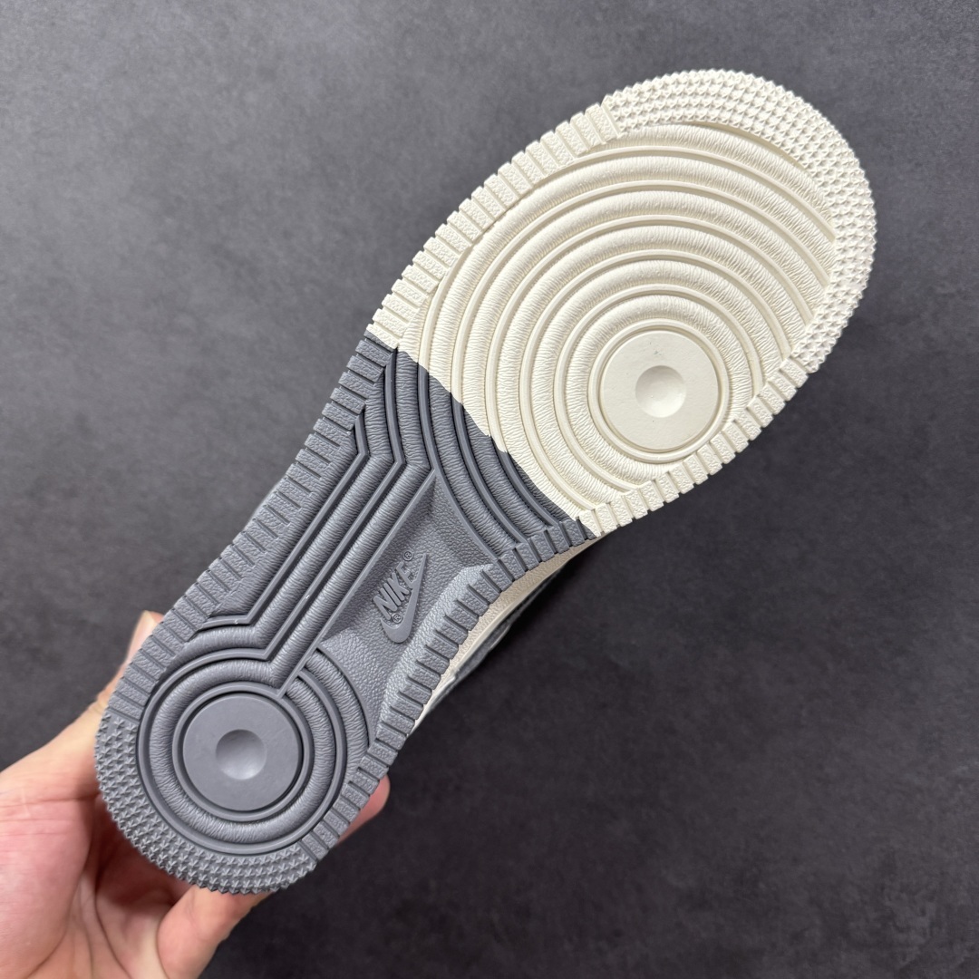 Nike Sneakers SH528333
