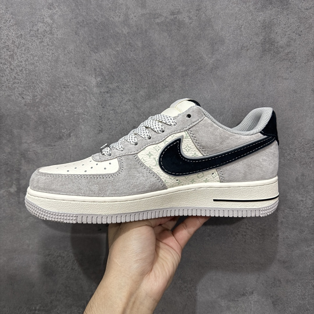 Nike Sneakers SH528331