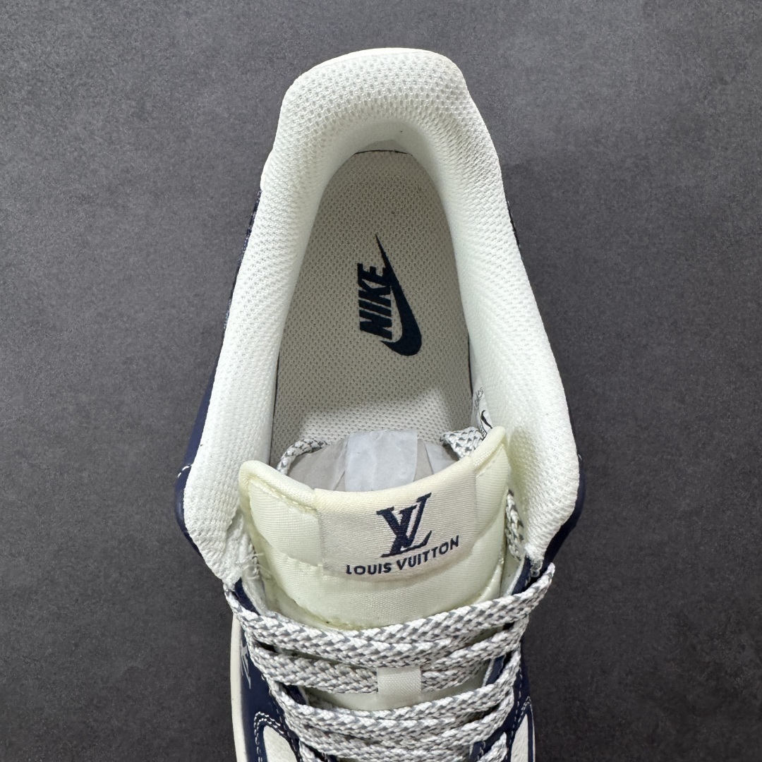 Nike Sneakers SH528346