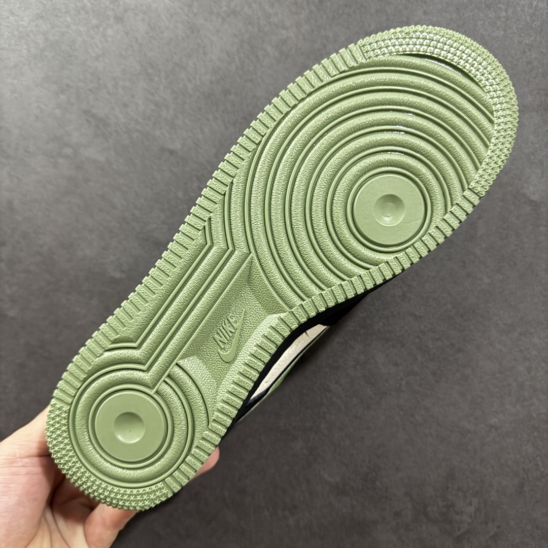 Nike Sneakers SH528352