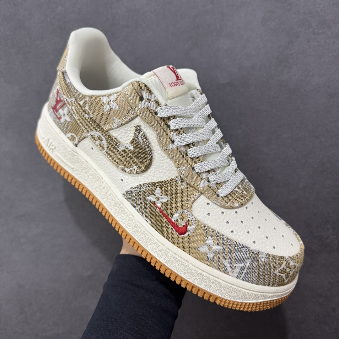 Nike Sneakers SH528341