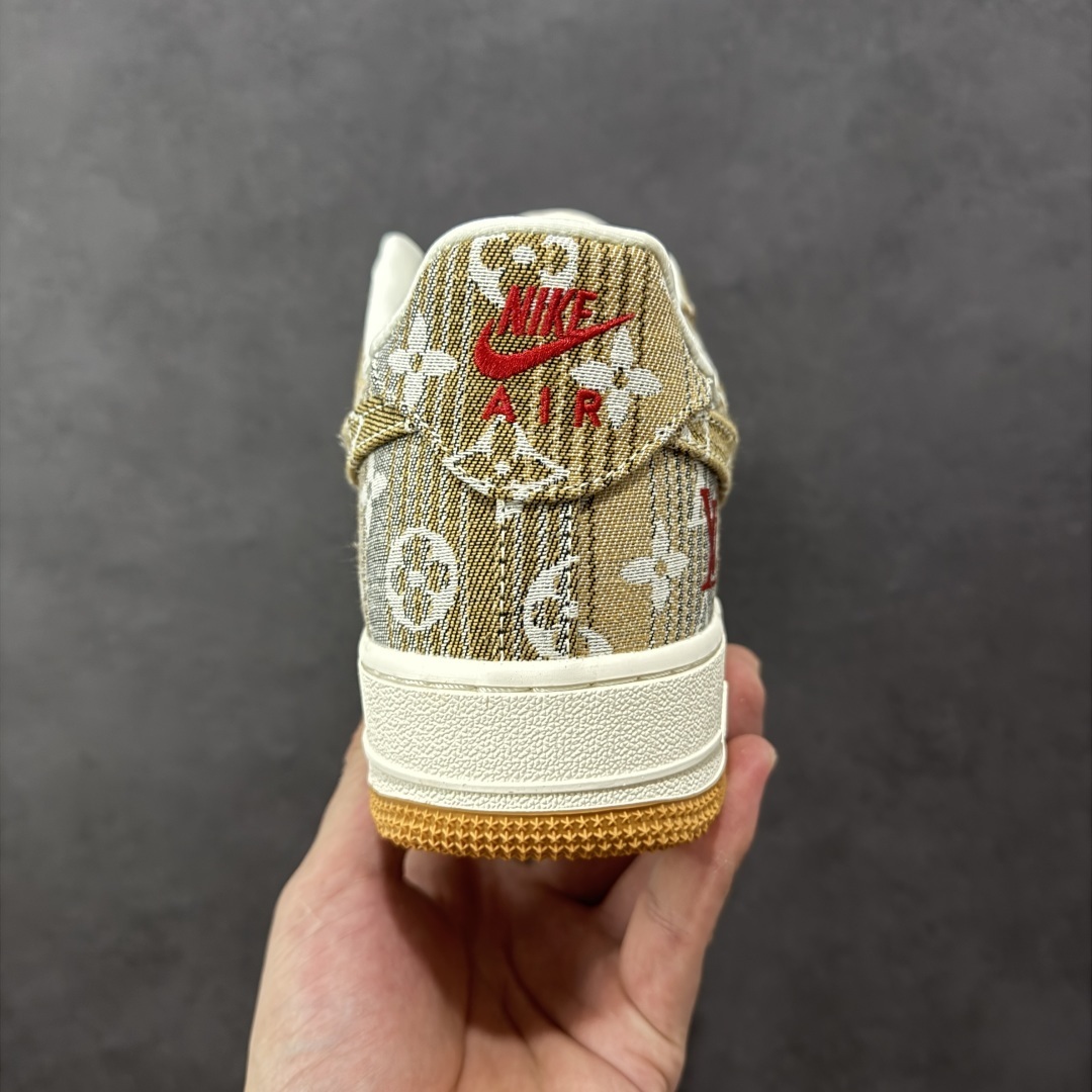 Nike Sneakers SH528341