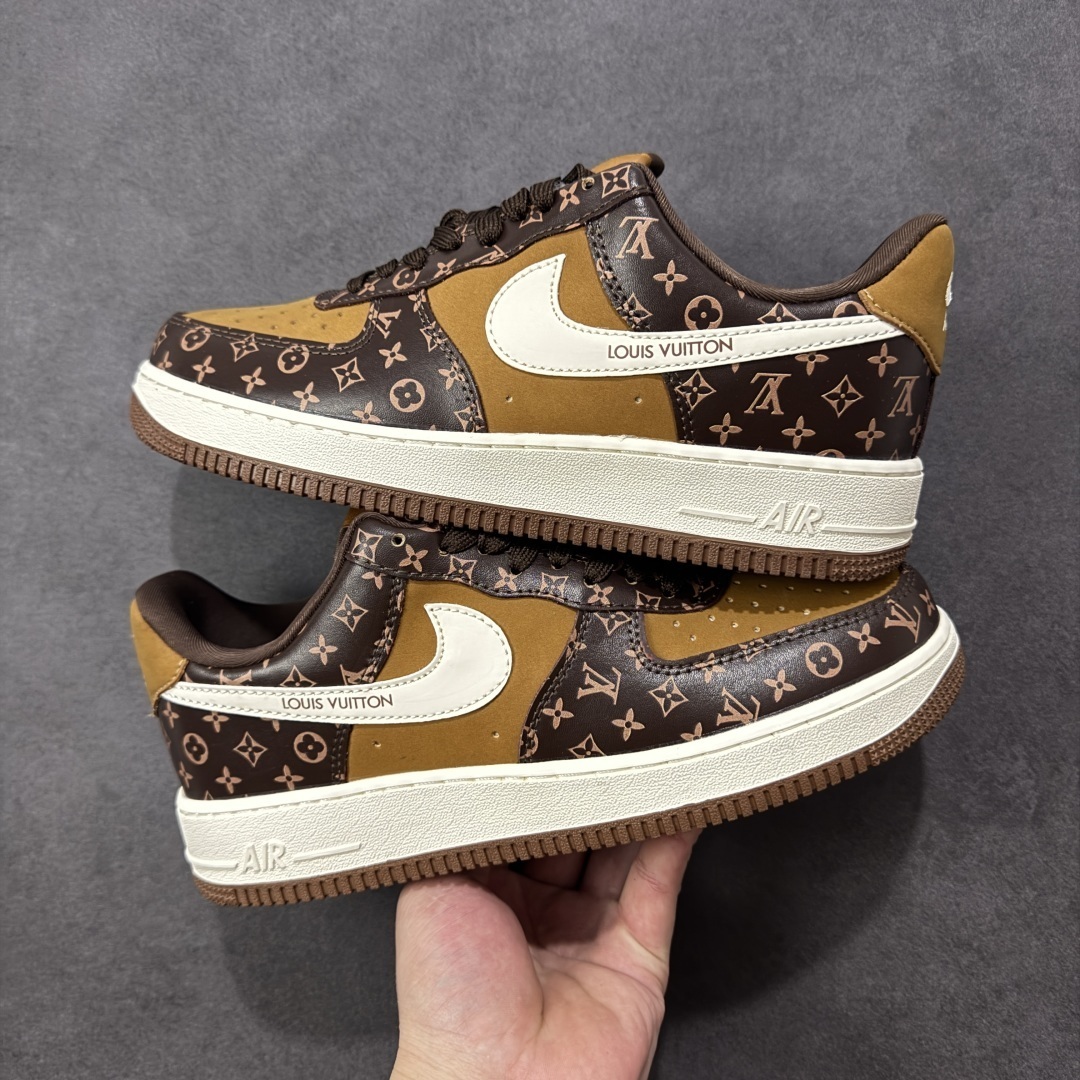 Nike Sneakers SH528340