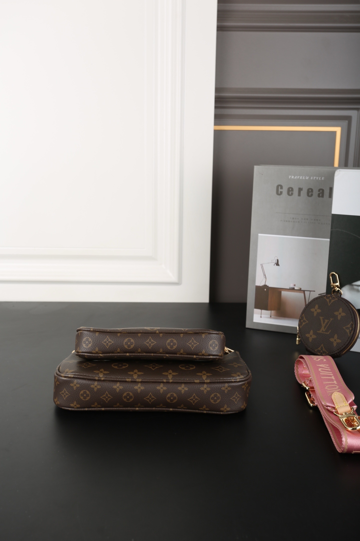 Louis Vuitton Bag BG868001