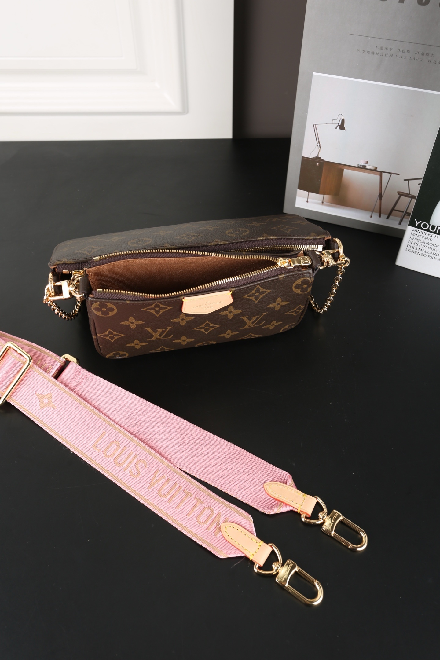 Louis Vuitton Bag BG868001