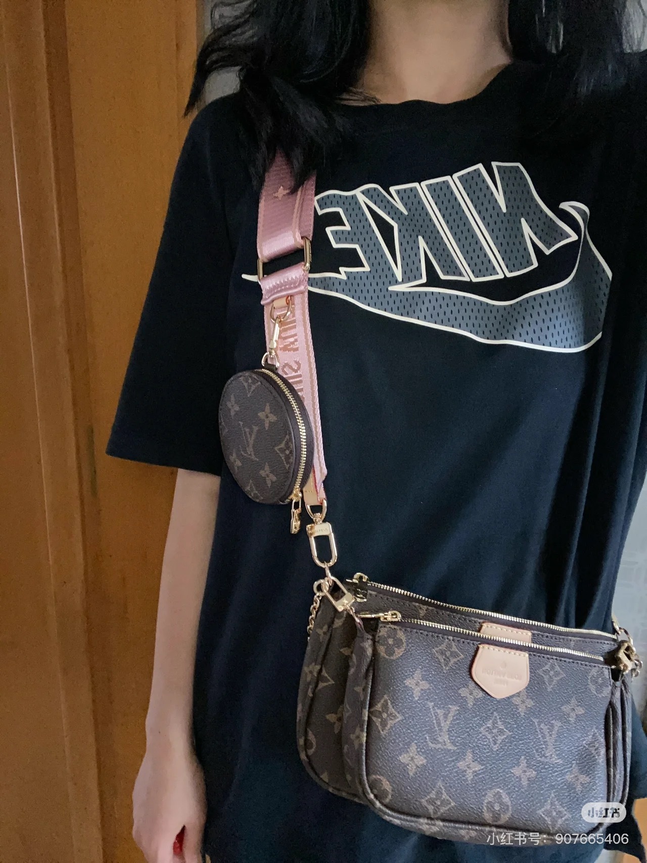 Louis Vuitton Bag BG868001