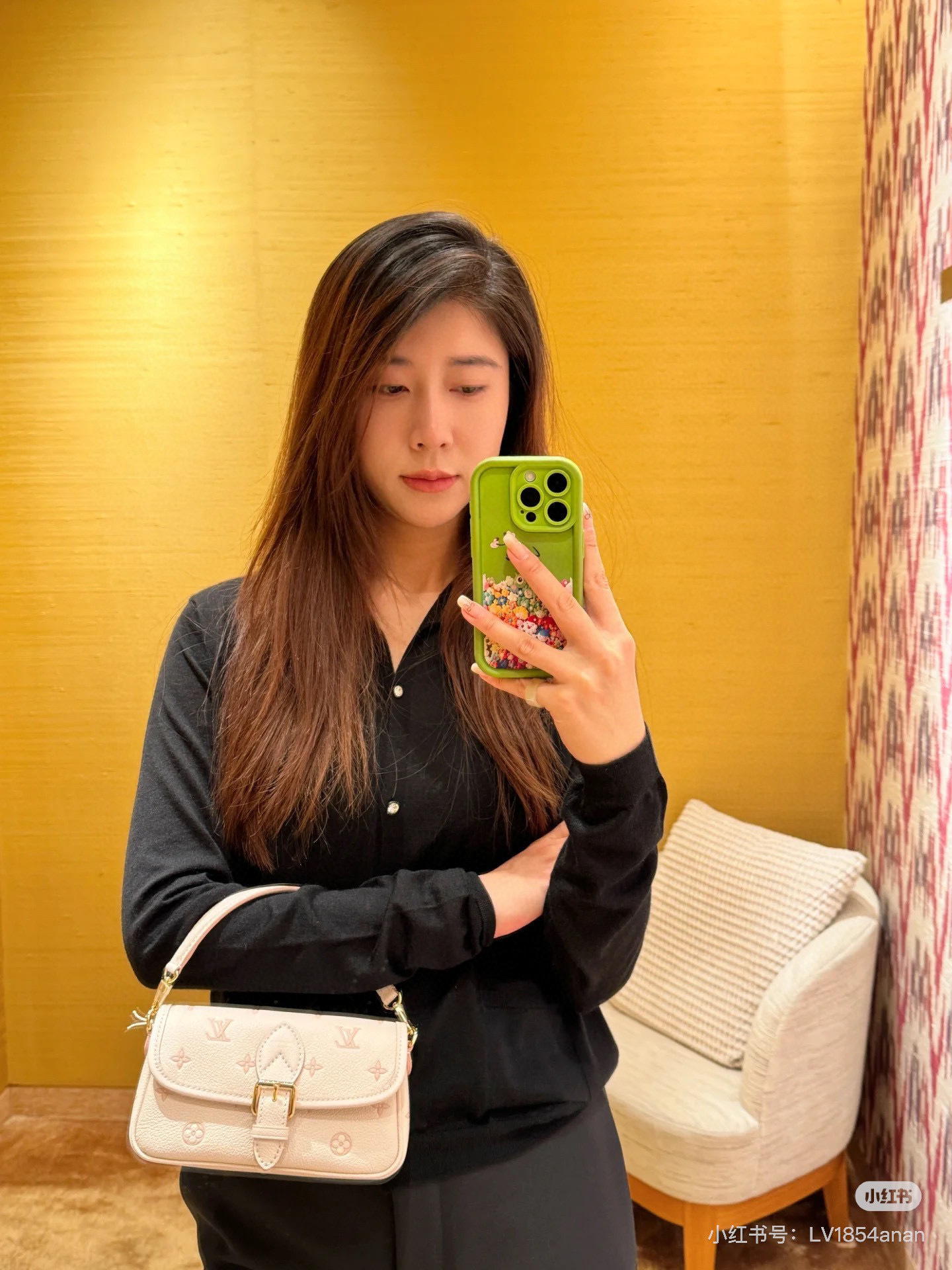 Louis Vuitton Bag BG868017