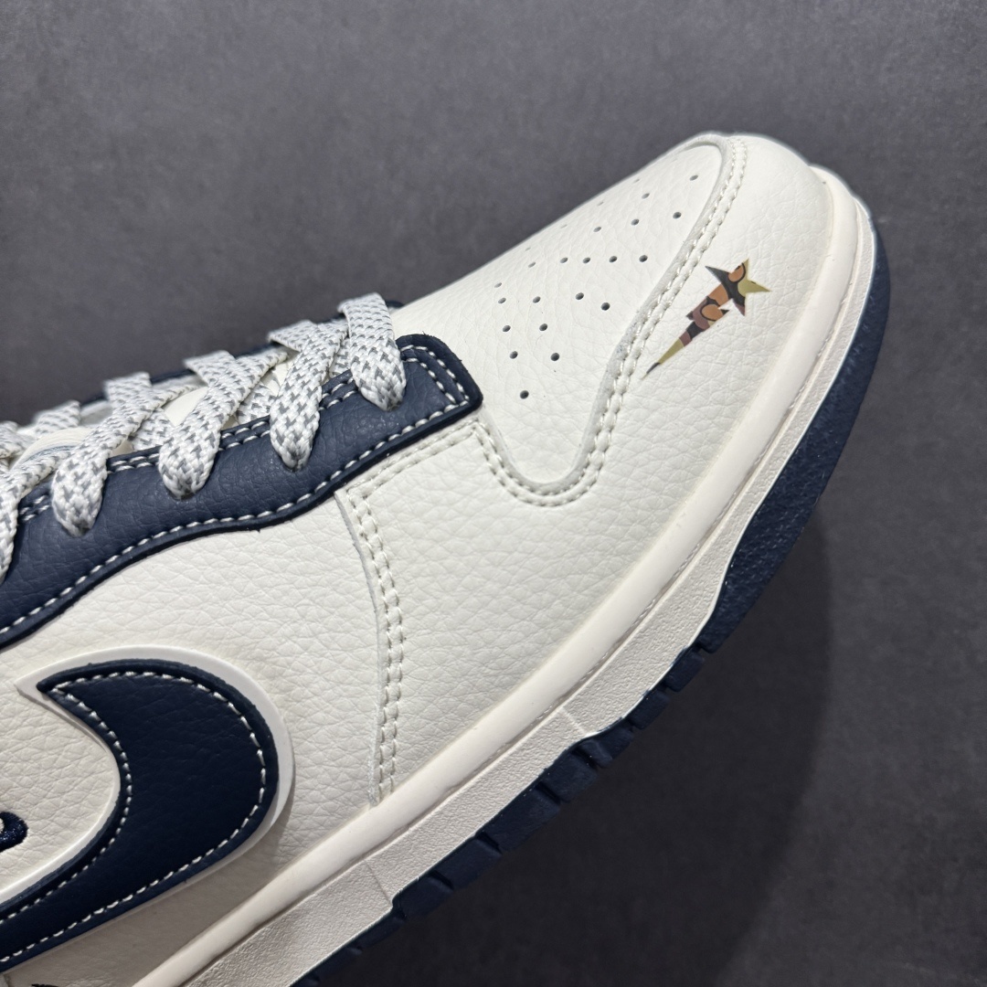 Nike Dunk Sneakers SH528373