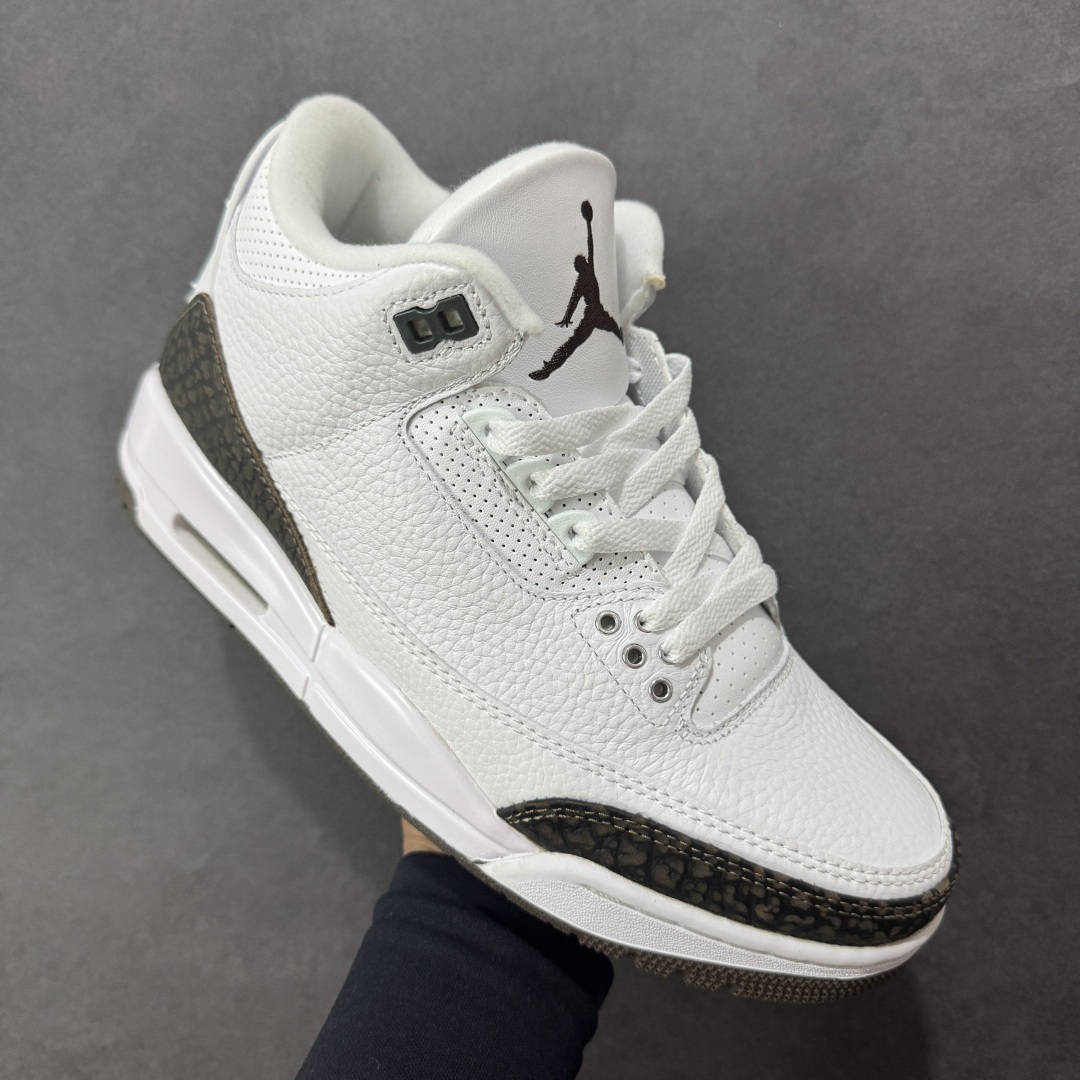 Jordan Sneakers SH528257