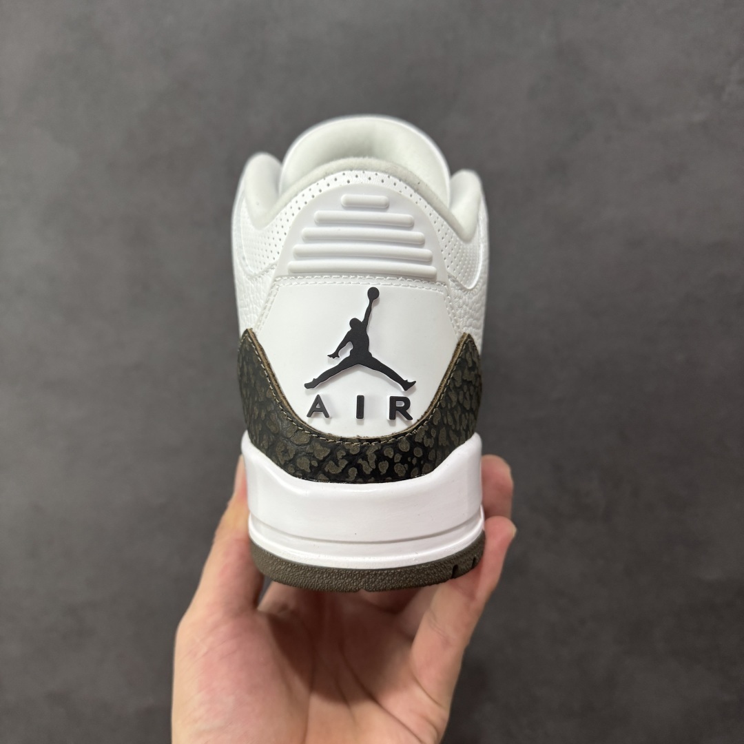 Jordan Sneakers SH528257