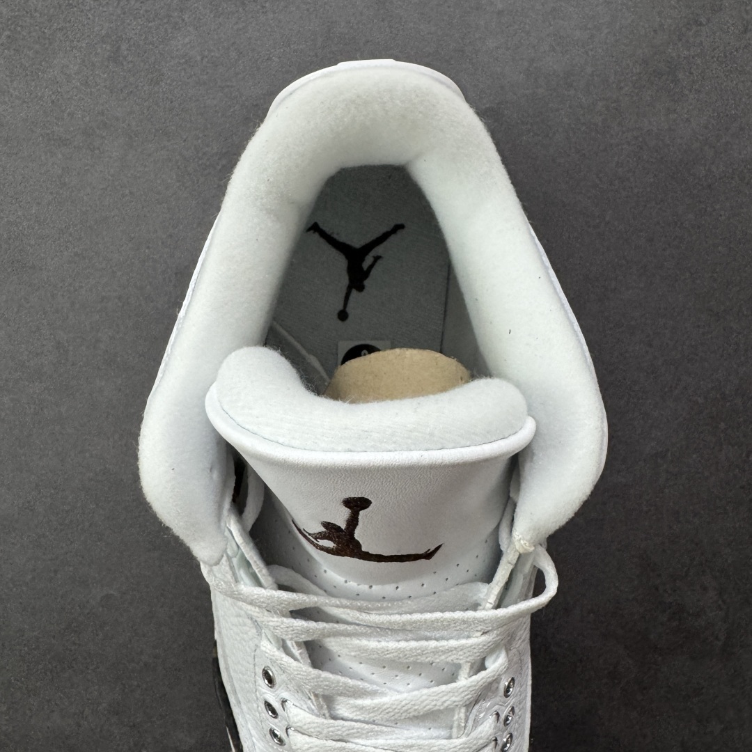 Jordan Sneakers SH528257