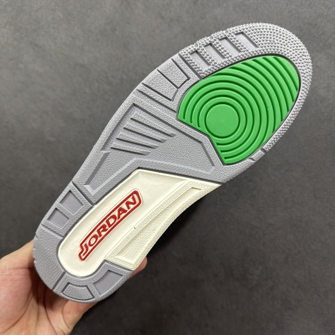 Jordan Sneakers SH528256