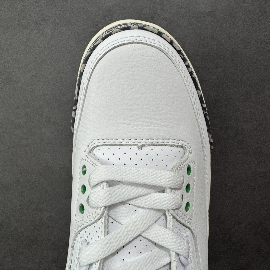 Jordan Sneakers SH528256