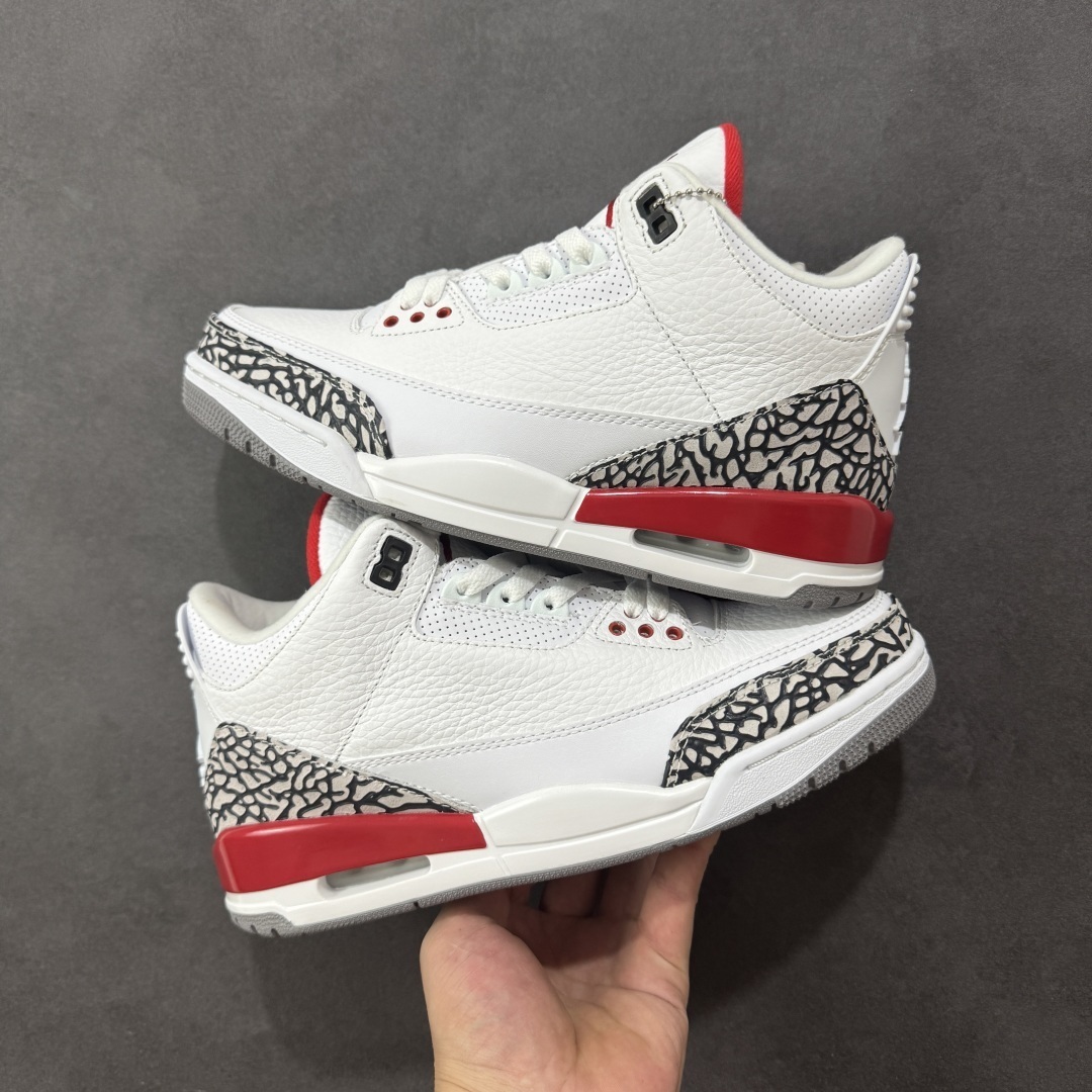 Jordan Sneakers SH528261