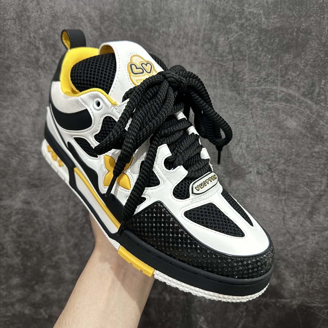Louis Vuitton Sneakers SH528115