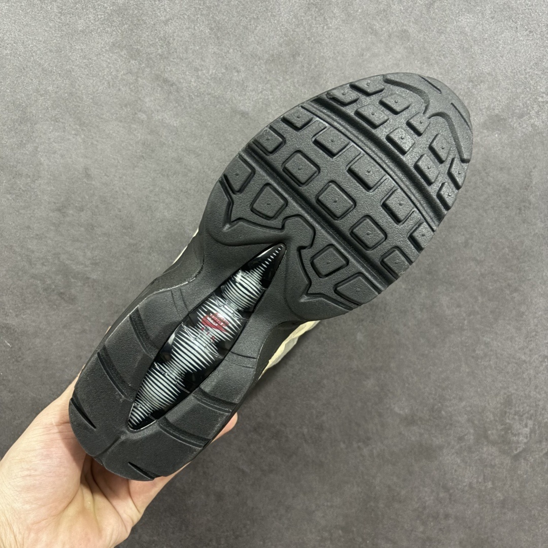 Nike Sneakers SH528023