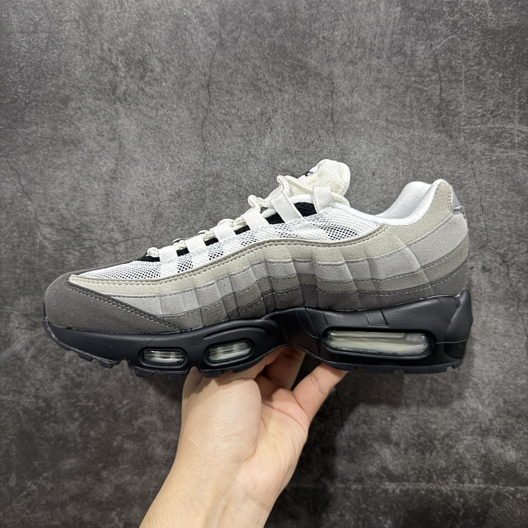 Nike Sneakers SH528017