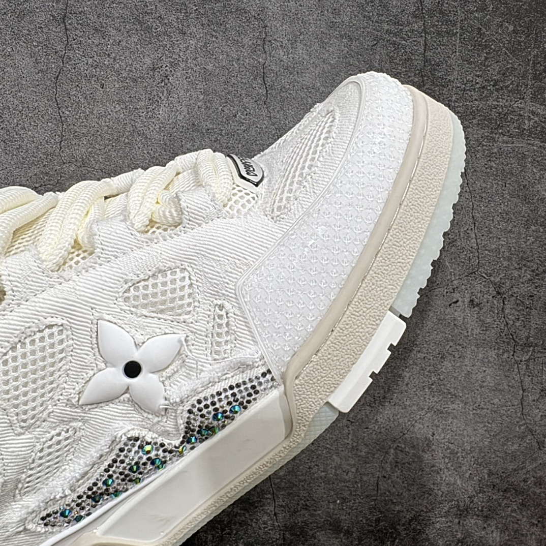 Louis Vuitton Sneakers SH528117