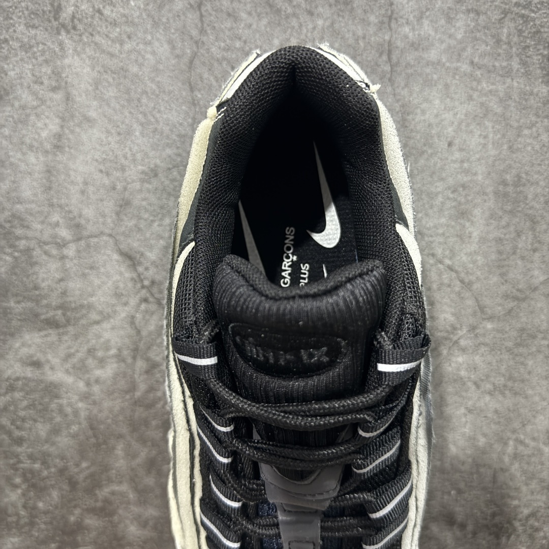 Nike Sneakers SH528019