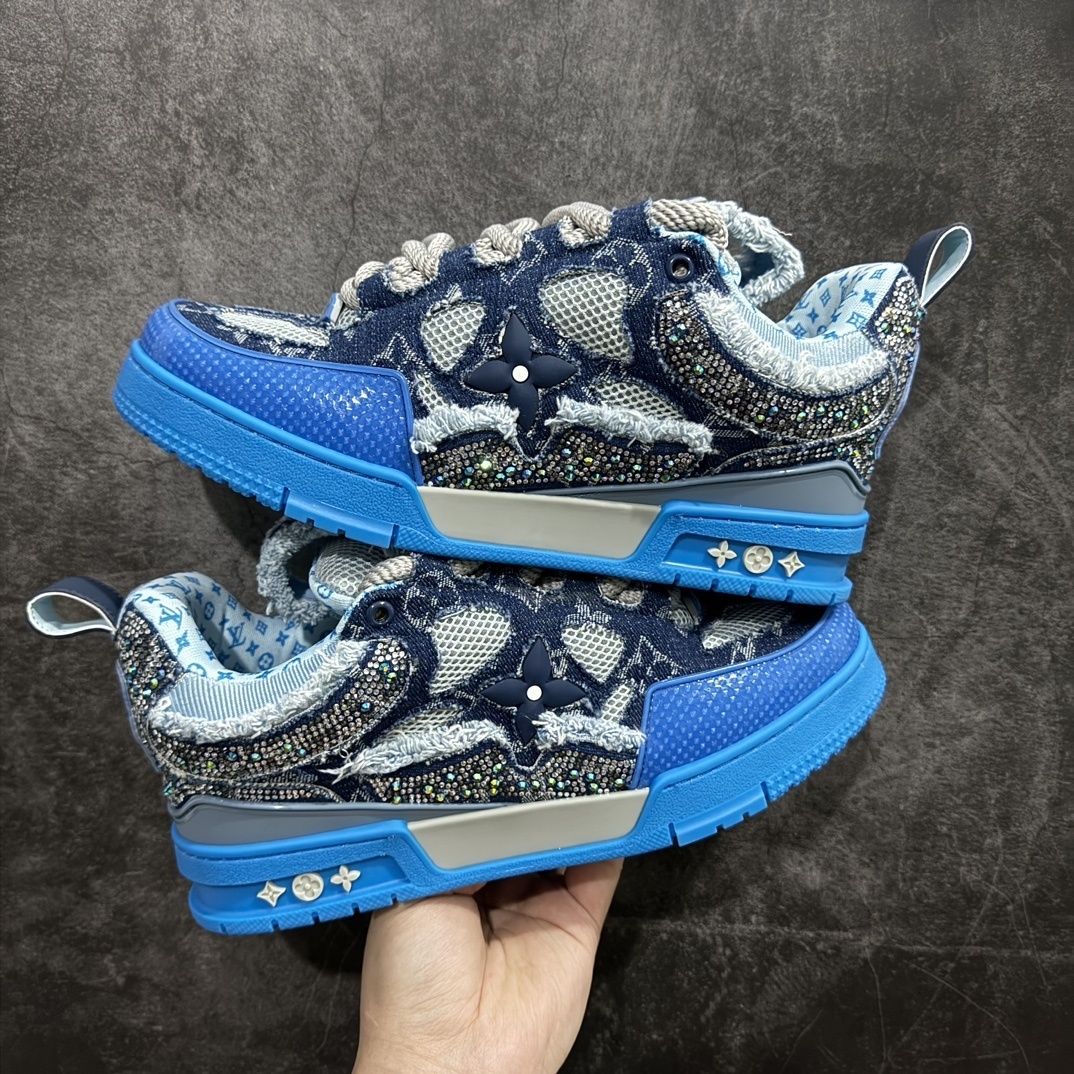 Louis Vuitton Sneakers SH528119