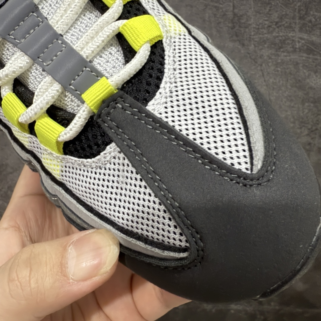 Nike Sneakers SH528012