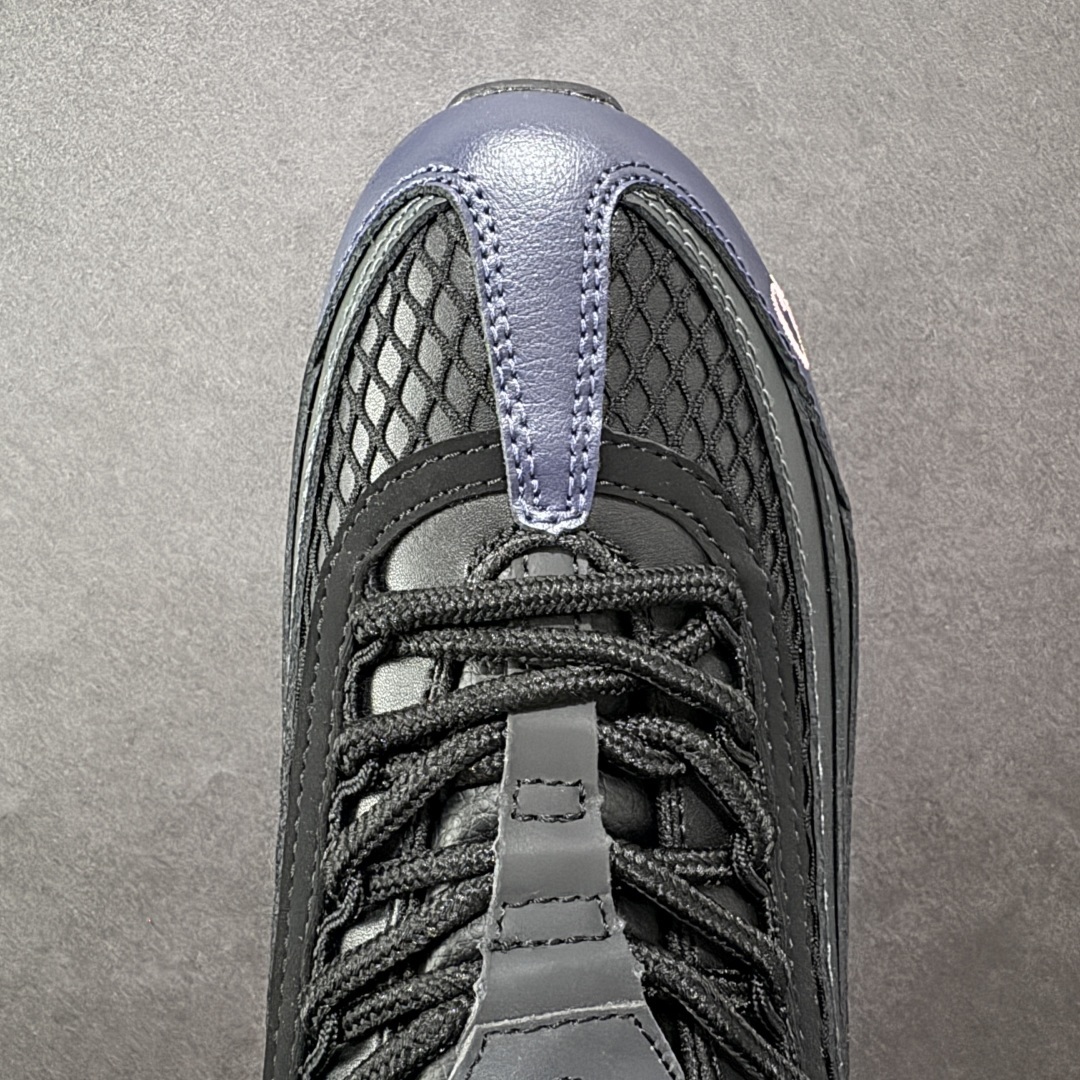 Nike Sneakers SH528007