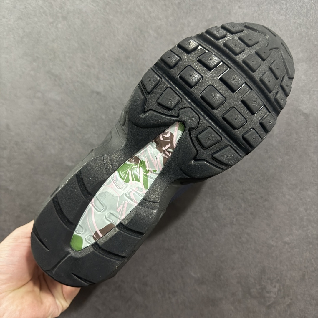 Nike Sneakers SH528007