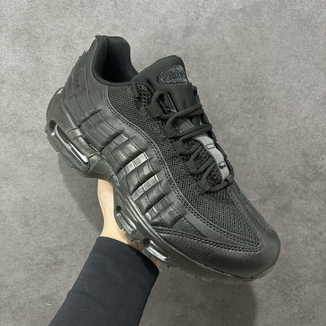Nike Sneakers SH528024