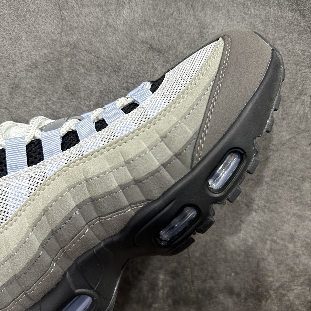 Nike Sneakers SH528013