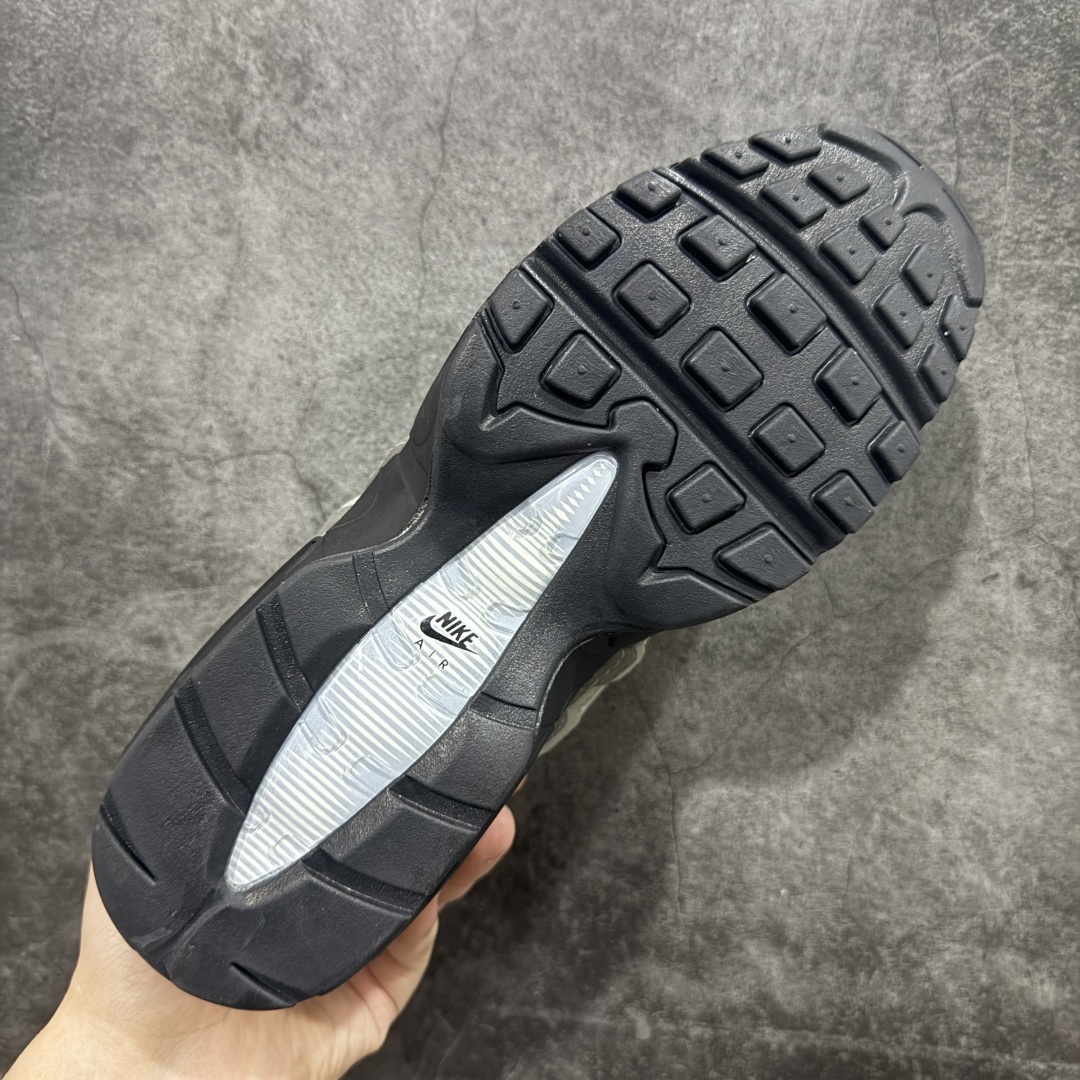 Nike Sneakers SH528013