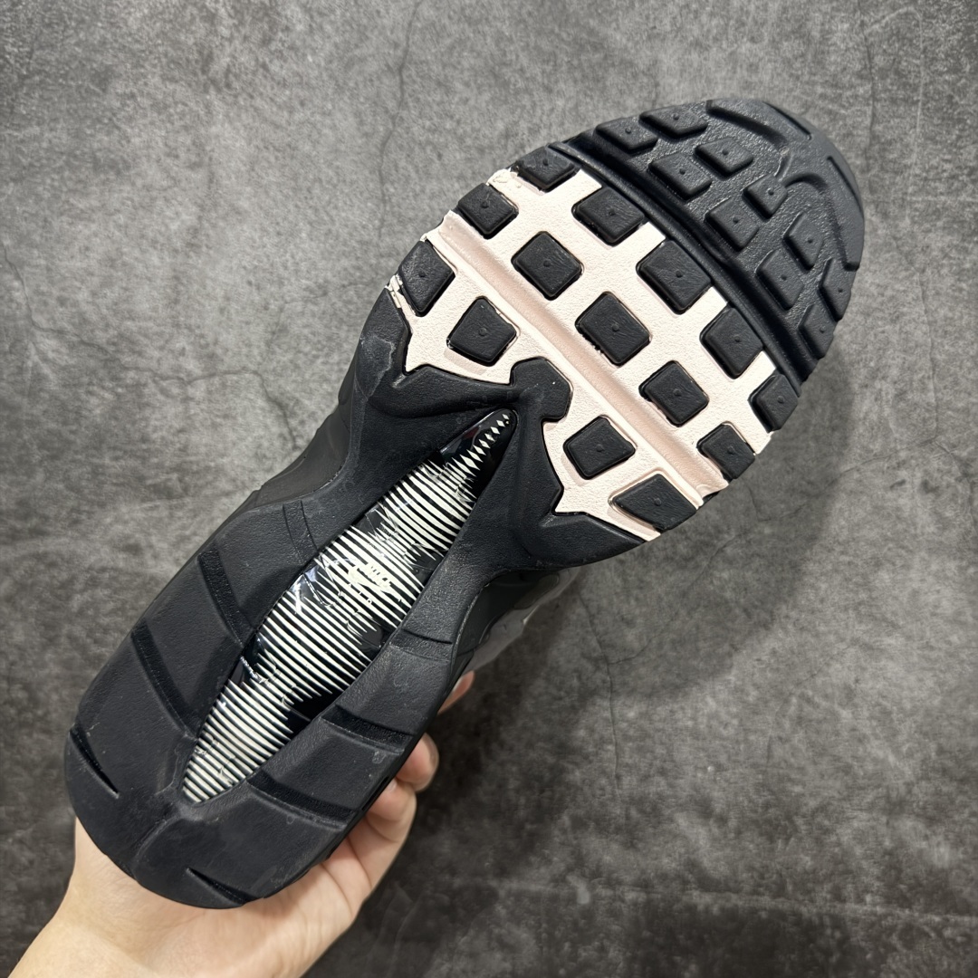 Nike Sneakers SH528015