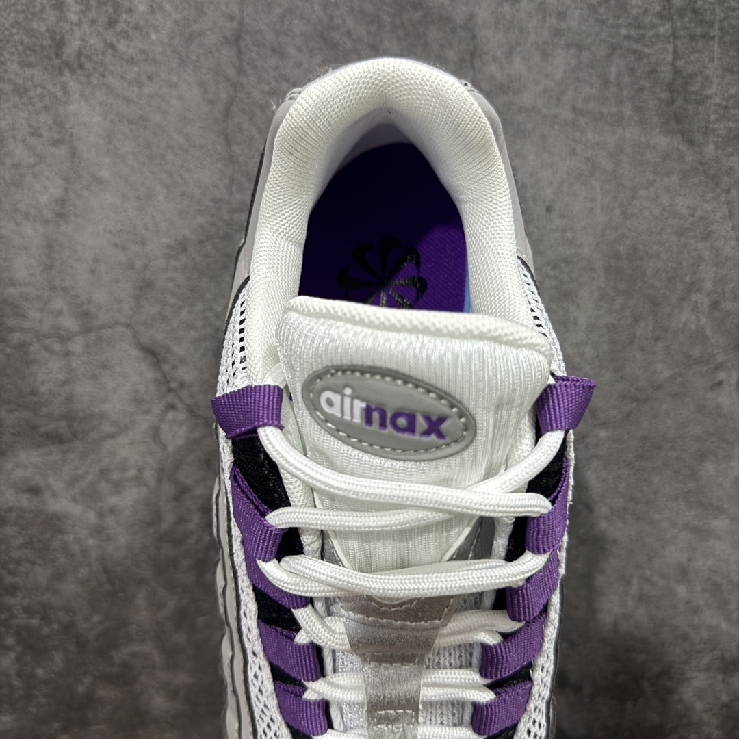 Nike Sneakers SH528011