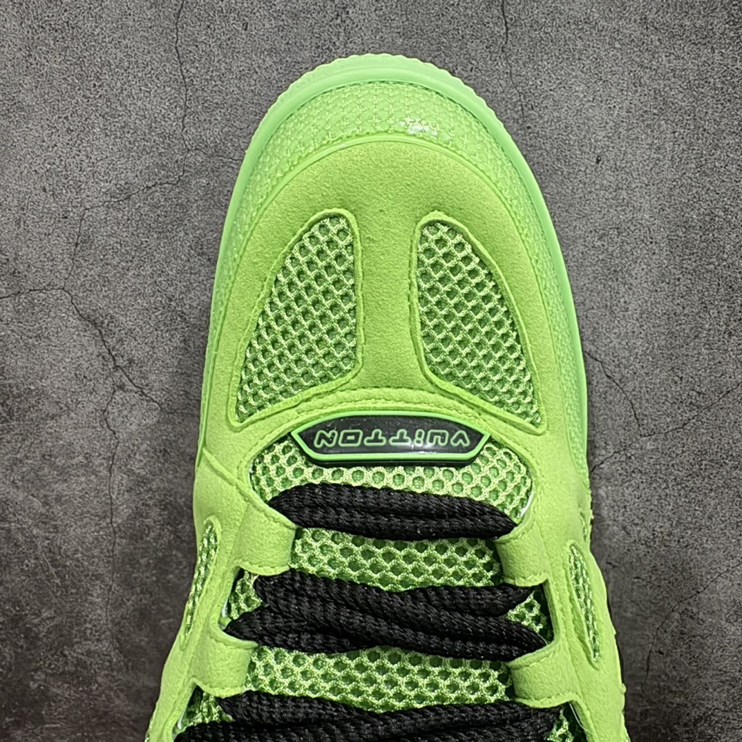 Louis Vuitton Sneakers SH528112