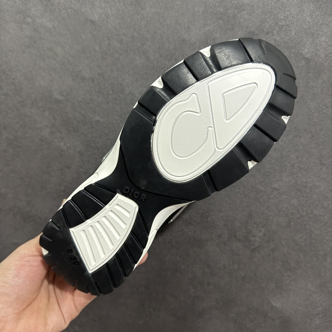 Dior Sneakers SH528071