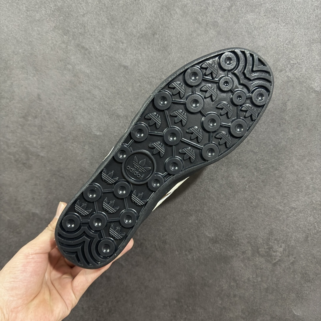 Adidas Sneakers SH528177
