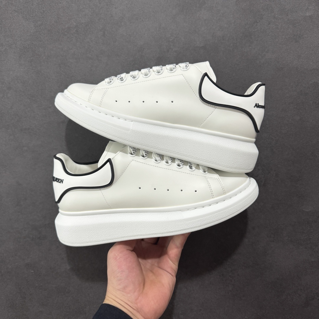 McQueen Sneakers SH528147