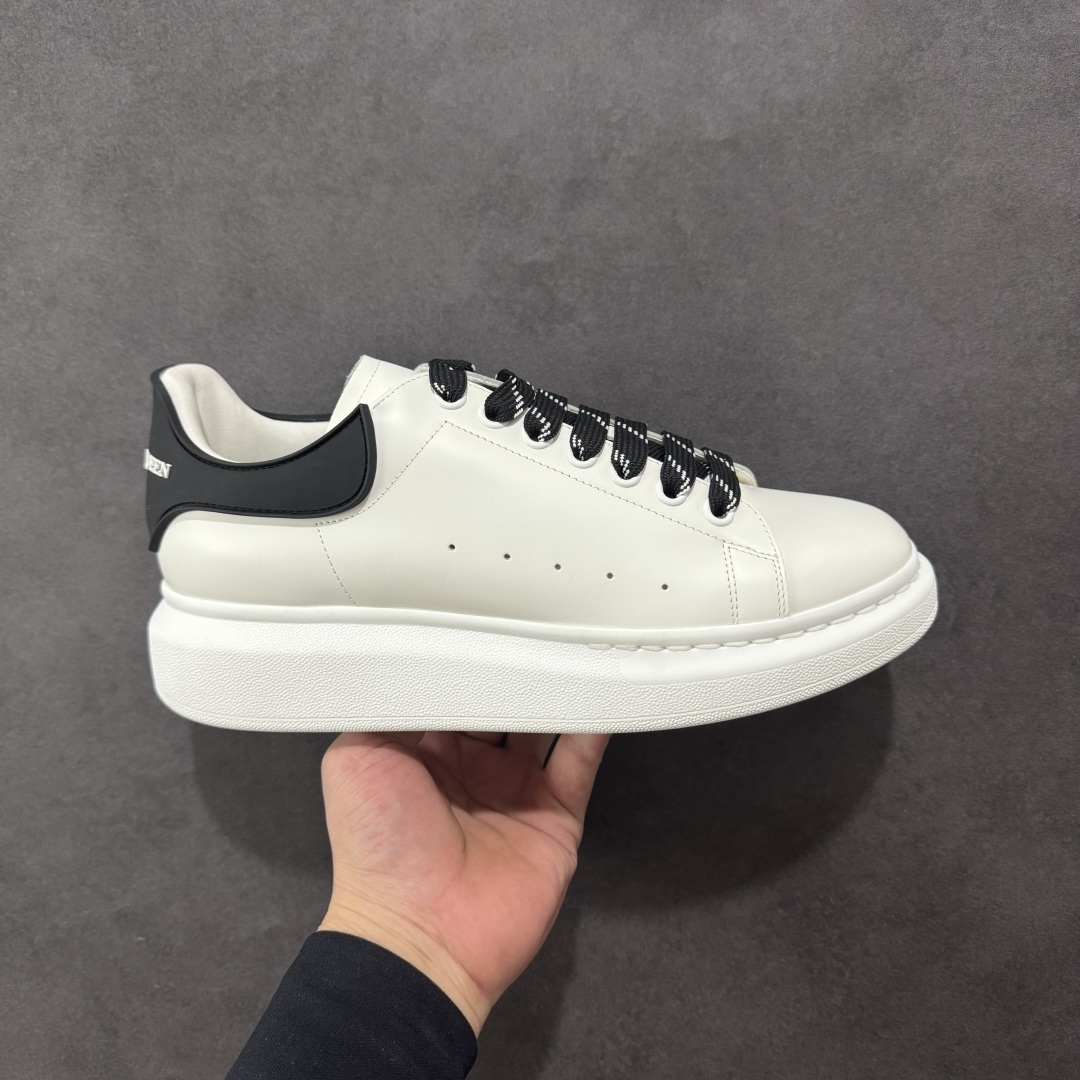 McQueen Sneakers SH528145