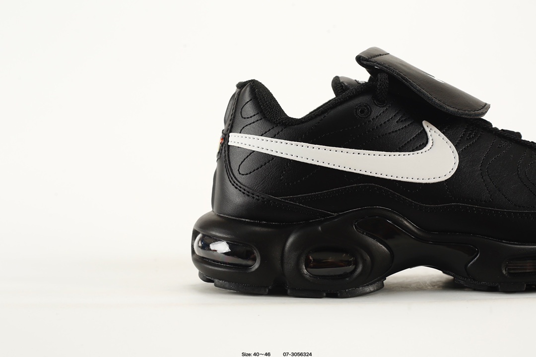 Nike Sneakers SH528135