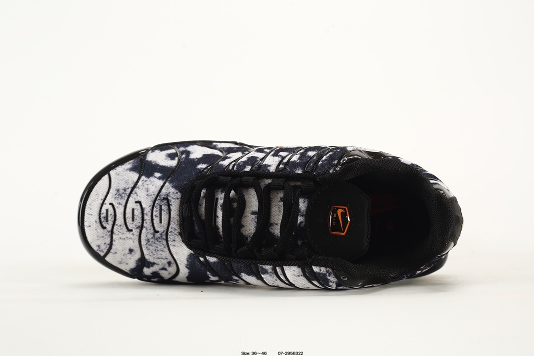 Nike Sneakers SH528134