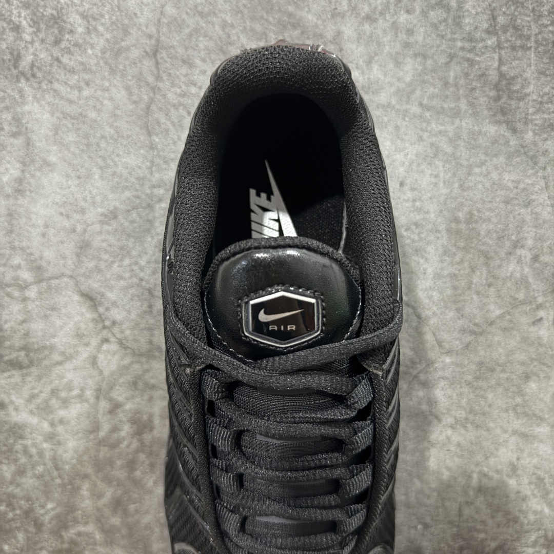 Nike Sneakers SH528125