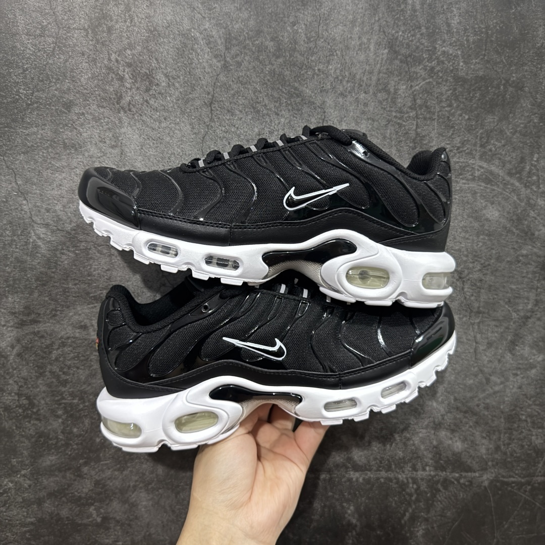 Nike Sneakers SH528122
