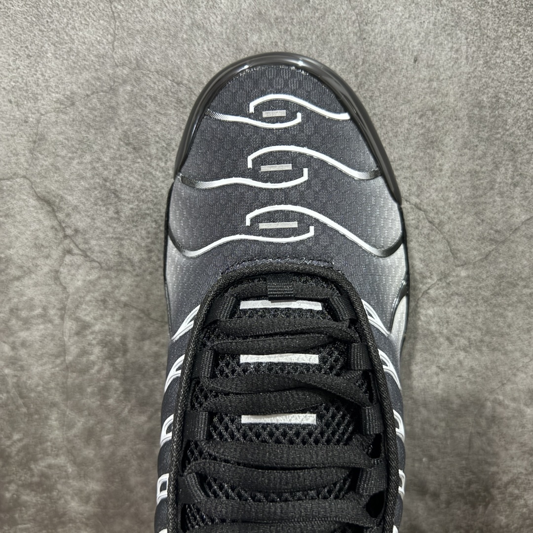 Nike Sneakers SH528126